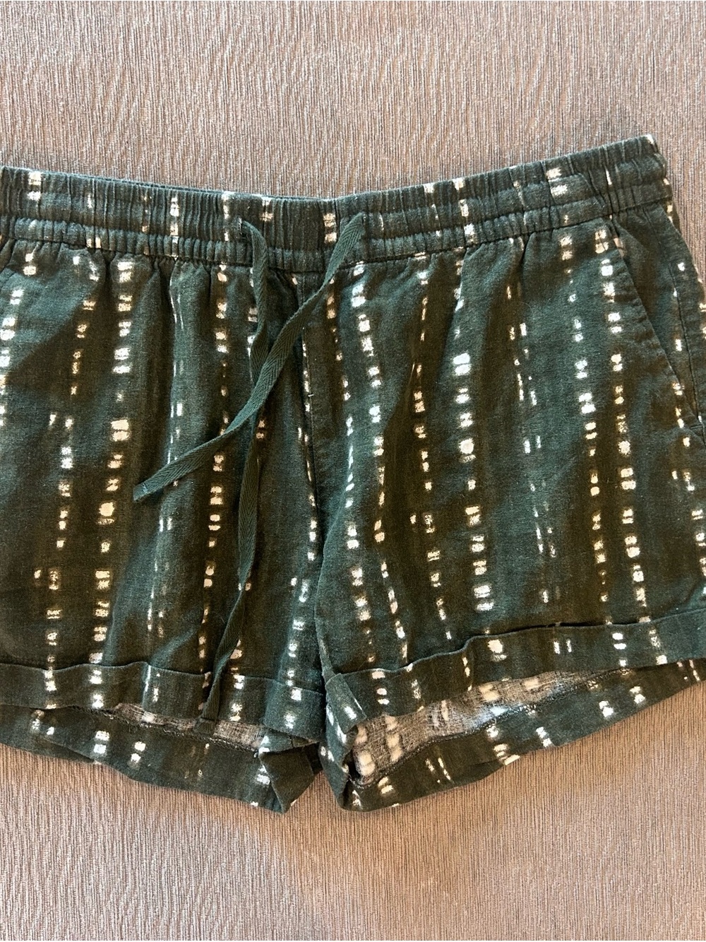 Old Navy Forest Green Tie-Dye Lounge Athletic Shorts